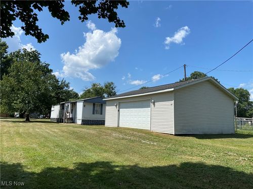 127 Adamson Ln, Tuscarawas, OH, 44682-9704 | Card Image