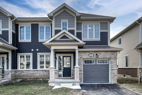 54 Golf Links Dr, Bath, ON, K0H1G0 | Card Image