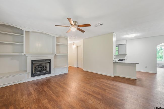 417 Polly St, House other with 3 bedrooms, 2 bathrooms and null parking in Bullard TX | Image 6