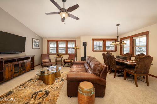 h-301-202 Cozens Pointe Cir, Fraser, CO, 80442-5048 | Card Image