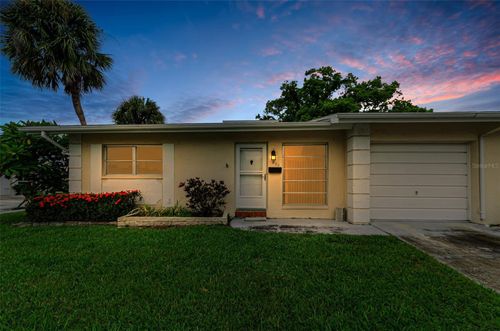 830 Cambridge Court, DUNEDIN, FL, 34698 | Card Image