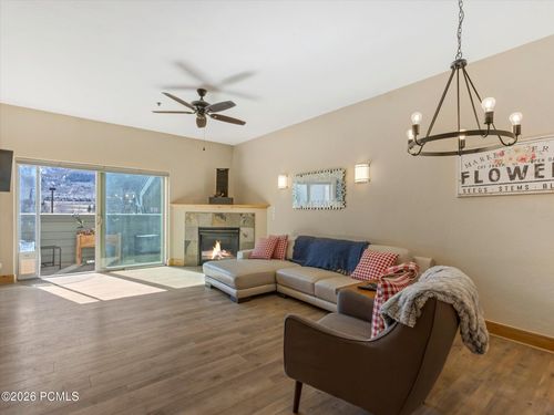 apt-h12-1684 Fox Hollow Ln, Park City, UT, 84098-7976 | Card Image