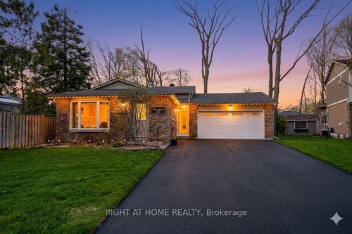 10 Forestview Pl, Barrie, ON, L4M5M5 | Card Image
