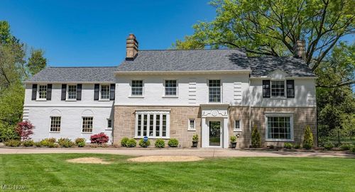 22099 Shaker Blvd, Shaker Heights, OH, 44122-2643 | Card Image