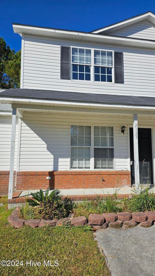 2125 Brandymill Ln, Jacksonville, NC, 28546-8377 | Card Image