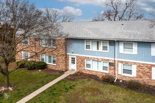 7-32 Rocky Way, Montgomery, IL, 60538-2227 | Card Image