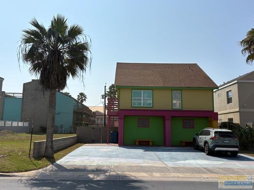 129 E Esperanza St., South Padre Island, TX, 78597 | Card Image