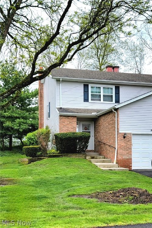 a-1780 Rolling Hills Dr, Twinsburg, OH, 44087-1052 | Card Image