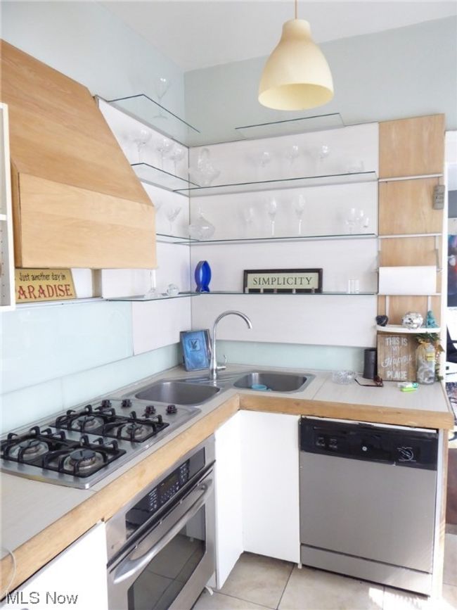 main floor rear apt | Image 5
