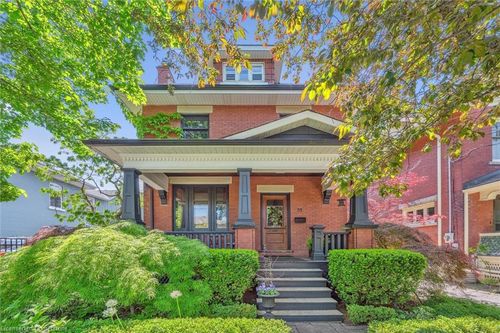 54 Clinton St, Guelph, ON, N1H5G5 | Card Image