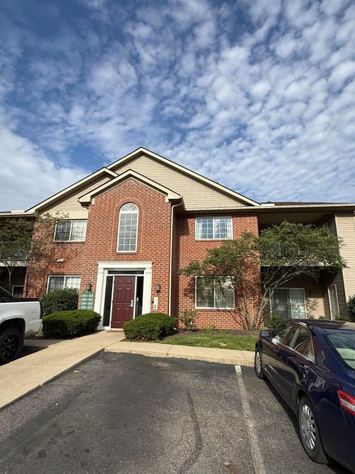 1852 Berrancher, Columbus, OH, 43228 | Card Image