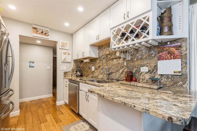 APT-103 - 4900 Foster St, Condo with 1 bedrooms, 1 bathrooms and 29 parking in Skokie IL | Image 10