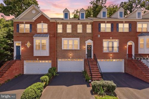 20200 Center Brook Sq, STERLING, VA, 20165-5196 | Card Image