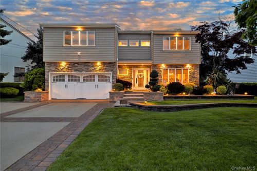 3379 Harold Street, Hempstead, NY, 11572 | Card Image