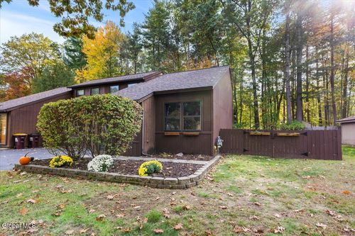 6 Pepperbush Pl, Malta, NY, 12020-4434 | Card Image