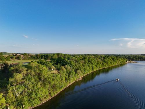 330 452nd St, Vergas, MN, 56587 | Card Image