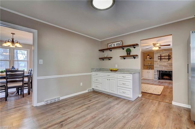 5006 High St W, House other with 4 bedrooms, 3 bathrooms and null parking in Portsmouth VA | Image 11