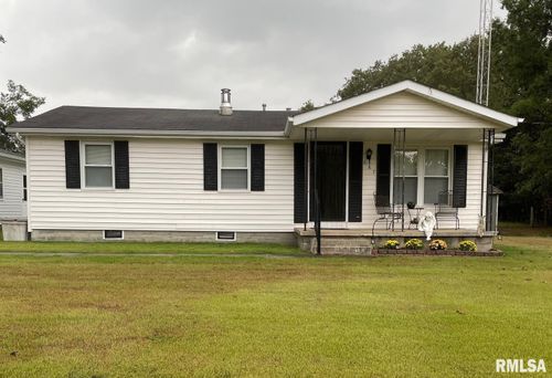 687 5th St, Omaha, IL, 62871-1008 | Card Image