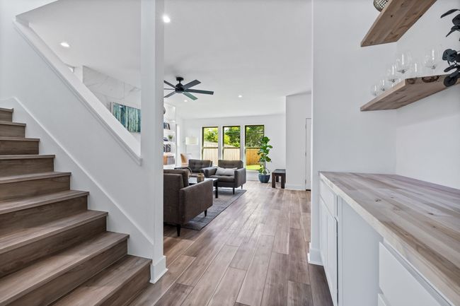 3762 Wenatche Dr, House other with 4 bedrooms, 4 bathrooms and null parking in Dallas TX | Image 4