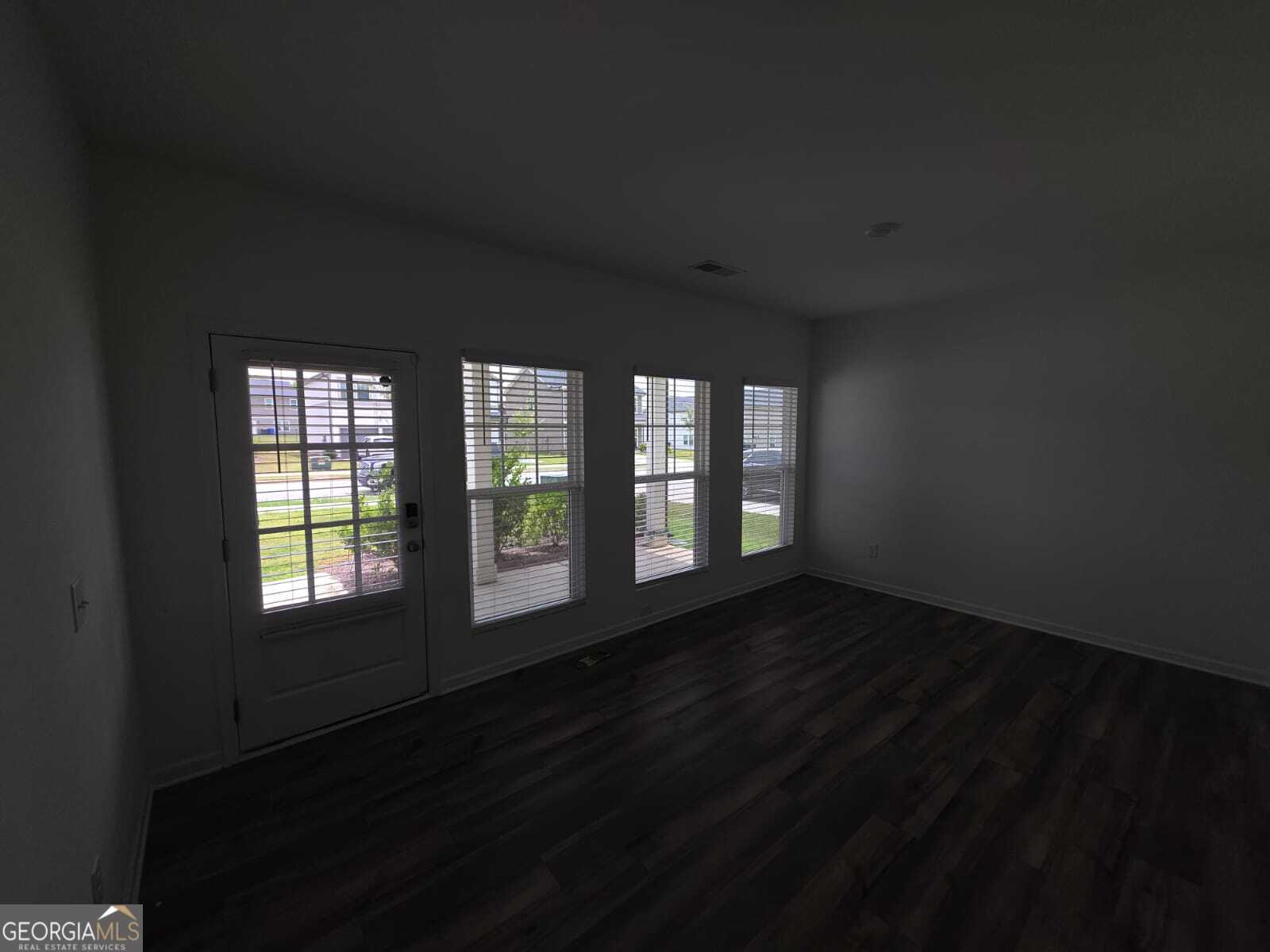 Residential Lease in Conyers 4