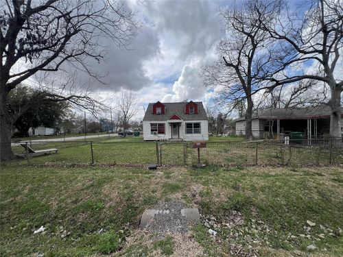 4801 Englewood St, Houston, TX, 77026-3121 | Card Image