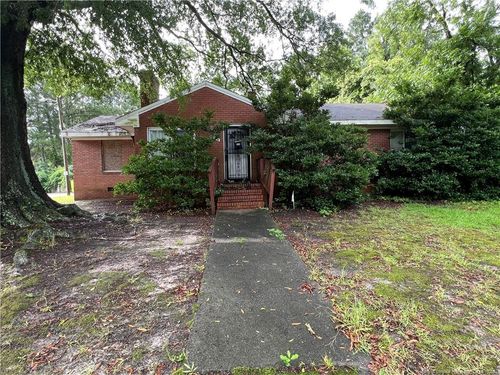 1009 Lodge St S, Wilson, NC, 27893-5801 | Card Image