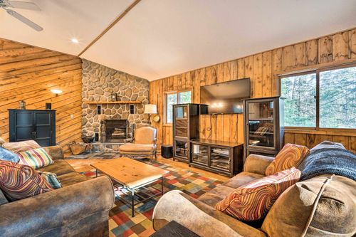 2 Lower Stratton Valley Rd, Winhall, VT, 05340-4417 | Card Image