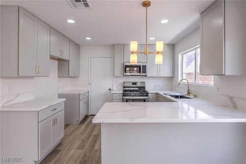 4764 Anchorage St, Las Vegas, NV, 89147-5102 | Card Image