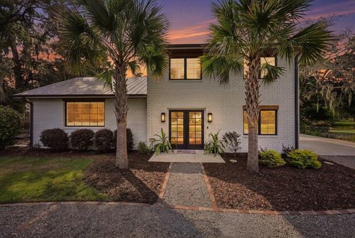 678 Edmonds Dr, Charleston, SC, 29412-4539 | Card Image