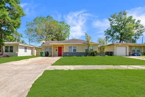 5251 Pomander Road, Houston, TX, 77021 | Card Image