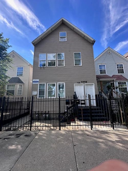 1f-4446 S Hermitage Ave, Chicago, IL, 60609-3176 | Card Image