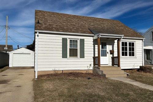 1644 8 1/2 Ave N, Fort Dodge, IA, 50501-2710 | Card Image