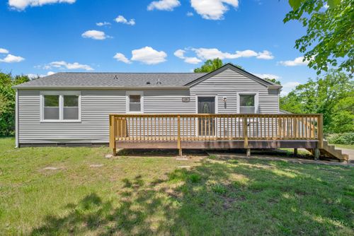 19 Chestnut Dr, Clarksville, TN, 37042-6410 | Card Image