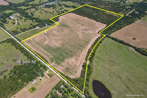 81.3+/- Acres Sw Boyer Rd., Augusta, KS, 67010 | Card Image