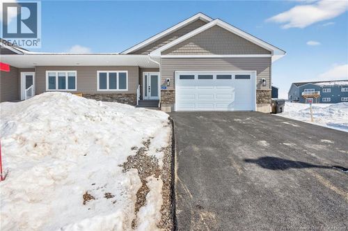 22 Oak Leaf Lane, Hampton, NB, E5N | Card Image