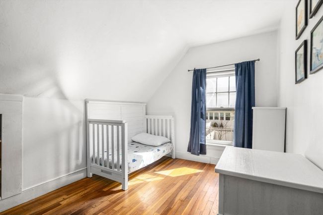 52 Pleasant St, House other with 3 bedrooms, 2 bathrooms and 2 parking in Franklin MA | Image 18
