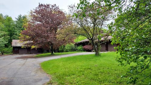 487 River Rd, Westmoreland, NH, 03467-4411 | Card Image