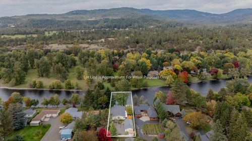 20455 Highway 62, Shady Cove, OR, 97539-7703 | Card Image