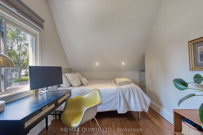 291 Dufferin Ave, House other with 2 bedrooms, 2 bathrooms and 8 parking in Belleville ON | Image 24