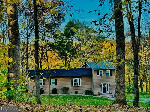 1473 Steamboat Run Rd, SHEPHERDSTOWN, WV, 25443-4091 | Card Image