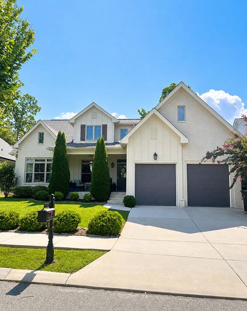 555 Alston Dr, Chattanooga, TN, 37419-3104 | Card Image