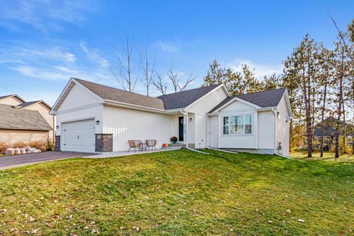1376 Pheasant Run, New Richmond, WI, 54017-4501 | Card Image