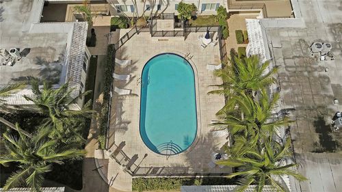 apt-24-8617 Sw 68th Ct, Pinecrest, FL, 33156-1195 | Card Image