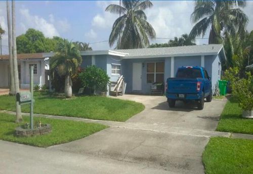 8381 Nw 28th Pl, Sunrise, FL, 33322-2319 | Card Image