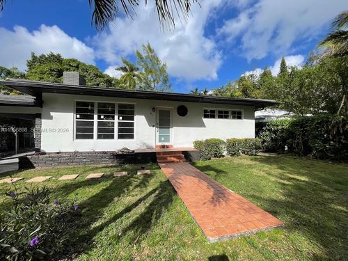 0-811 Ne 70th St, Miami, FL, 33138-5713 | Card Image