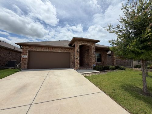 1257 Presidio Ln, Weatherford, TX, 76087-6776 | Card Image