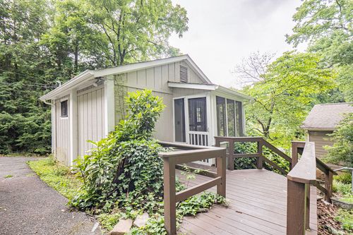 307 W Crest Rd, Rossville, GA, 30741-1411 | Card Image