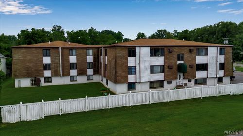 10b-51 S 86th Street, Niagara Falls, NY, 14304 | Card Image