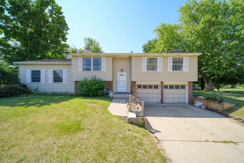 2129 Heights Dr, Brooklyn, MI, 49230-9343 | Card Image