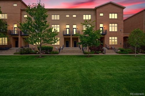 706-220 Roslyn St, Denver, CO, 80230-6466 | Card Image
